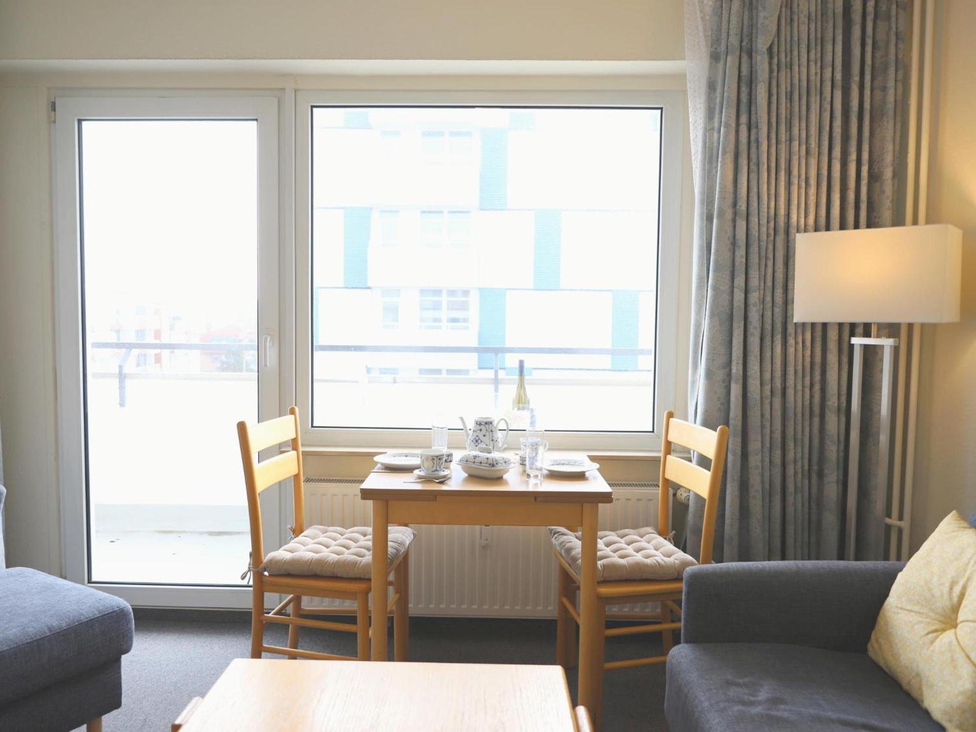 Gemuetliches 2-Zimmer-Appartement Mit Balkon. Westerland Bagian luar foto